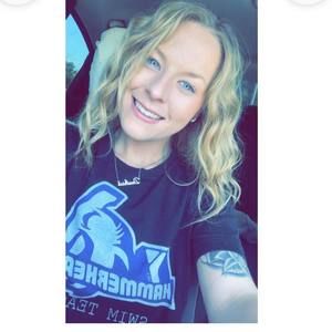 Meet your Posher, Kelsey